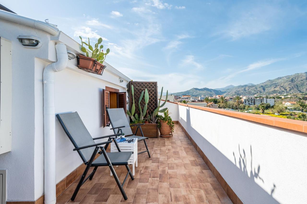 Naxos Charming Penthouse With Swimming Pool X6 Apartment Giardini Naxos Exterior photo